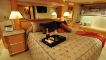 Yacht LADY DIANE II -  Master Cabin